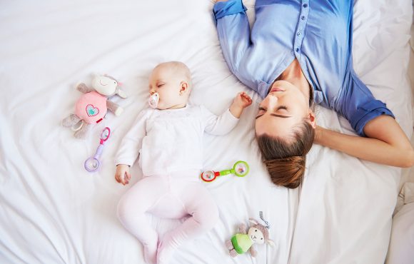 10 Things Not to Say to a New Mom 10 Things Not to Say to a New Mom